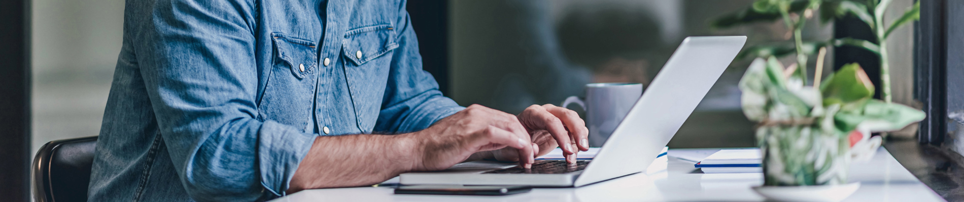 KEY Fiscfree LAPTOP 05 1388912000 RGB